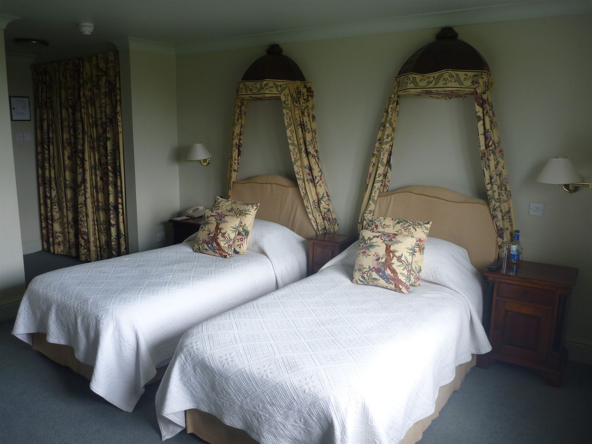 Barnsdale Lodge Hotel And Restaurant Окем Екстер'єр фото